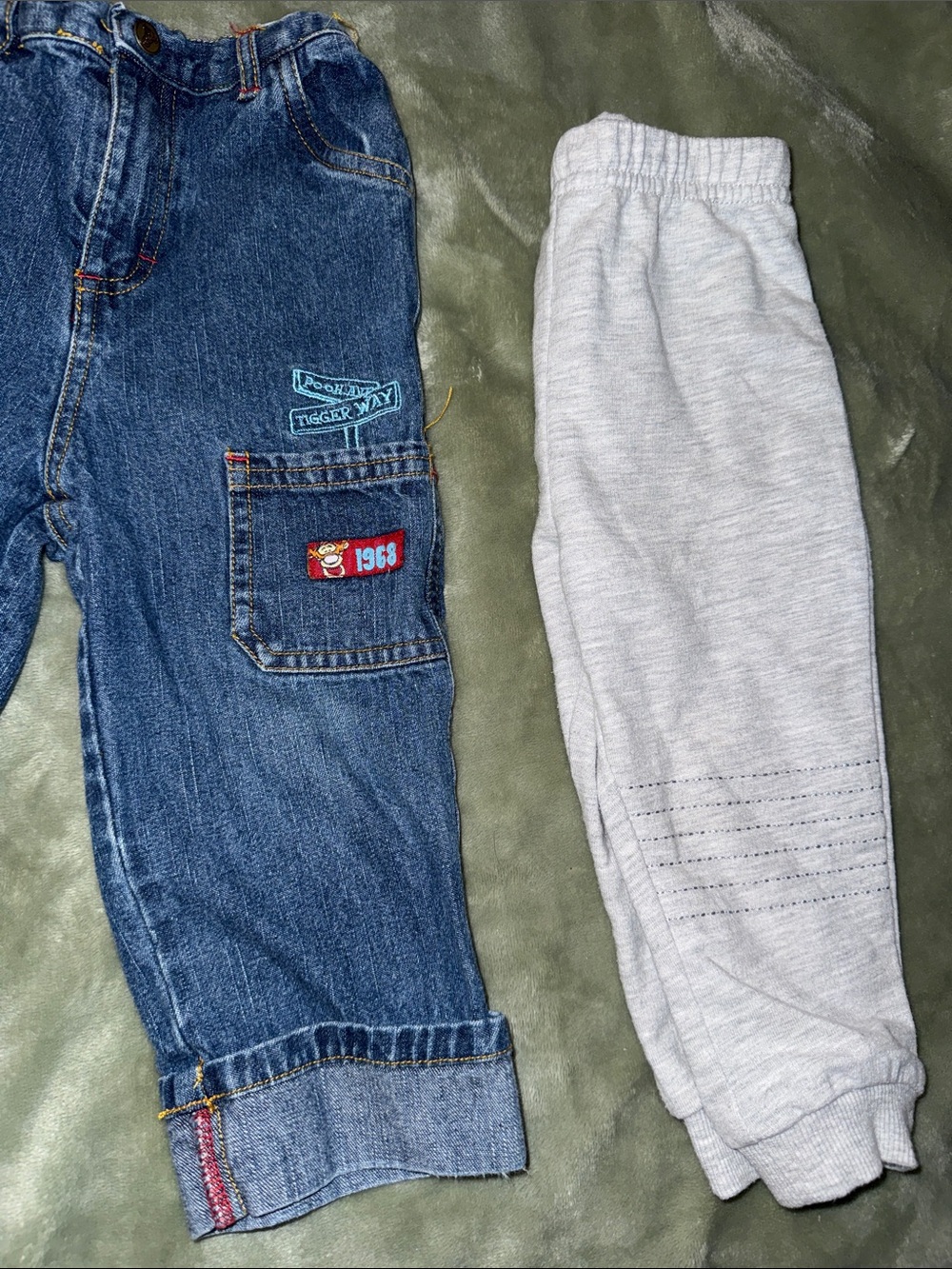18m vintage Disney Kids Denim Cargo Jeans Heather Gray Joggers Winnie the Pooh
